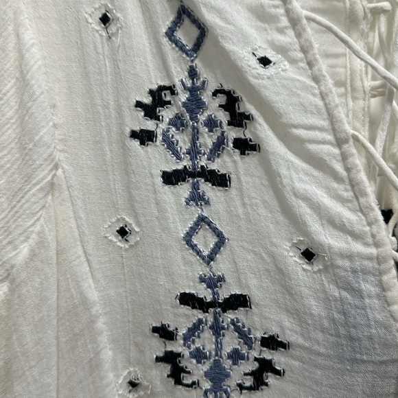 Free People Lace-Up White Top Size Medium - Picture 5 of 9